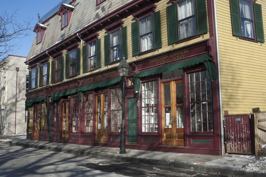 Hamilton Village Inn Северен Кингстаун Екстериор снимка